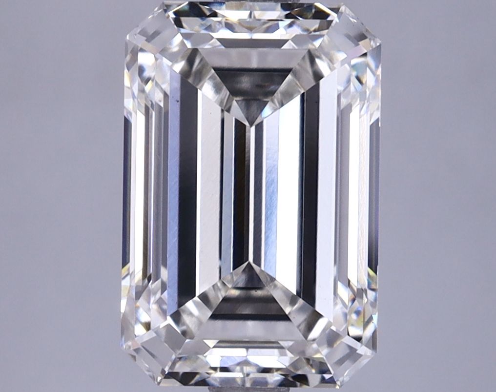 3.63 ct. emerald Lab Grown Diamond front image
