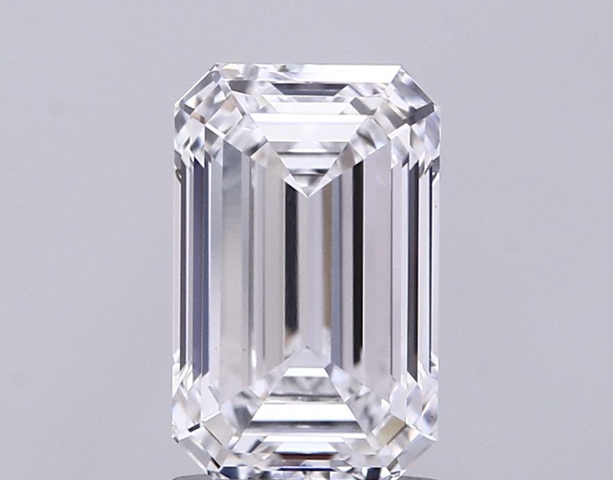 2.56 ct. emerald Lab Grown Diamond front image