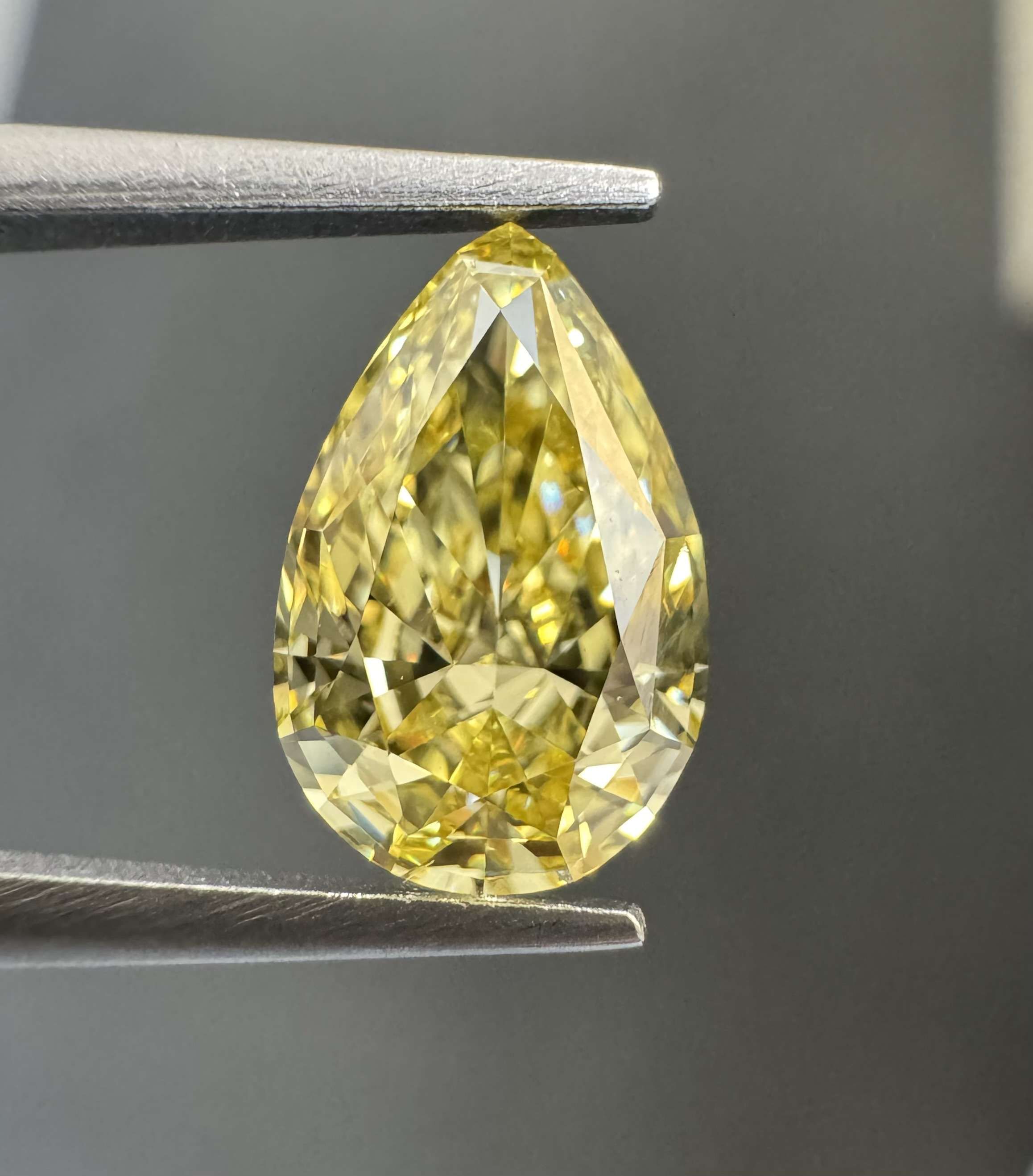 1.06 ct Pear diamond