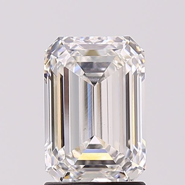 2.05 ct Emerald diamond