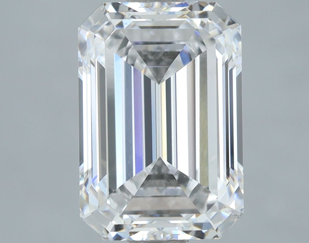 2.12 ct. emerald Lab Grown Diamond front image