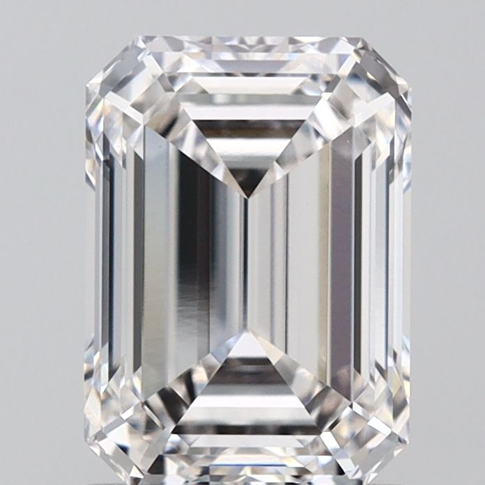 1.54 ct. emerald Lab Grown Diamond front image
