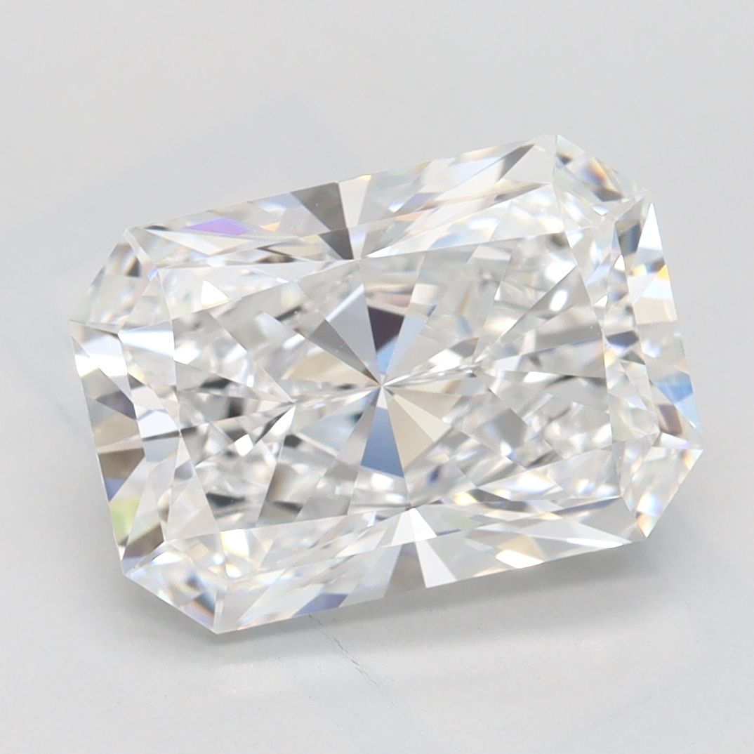 2.95 ct. radiant Lab Grown Diamond front image