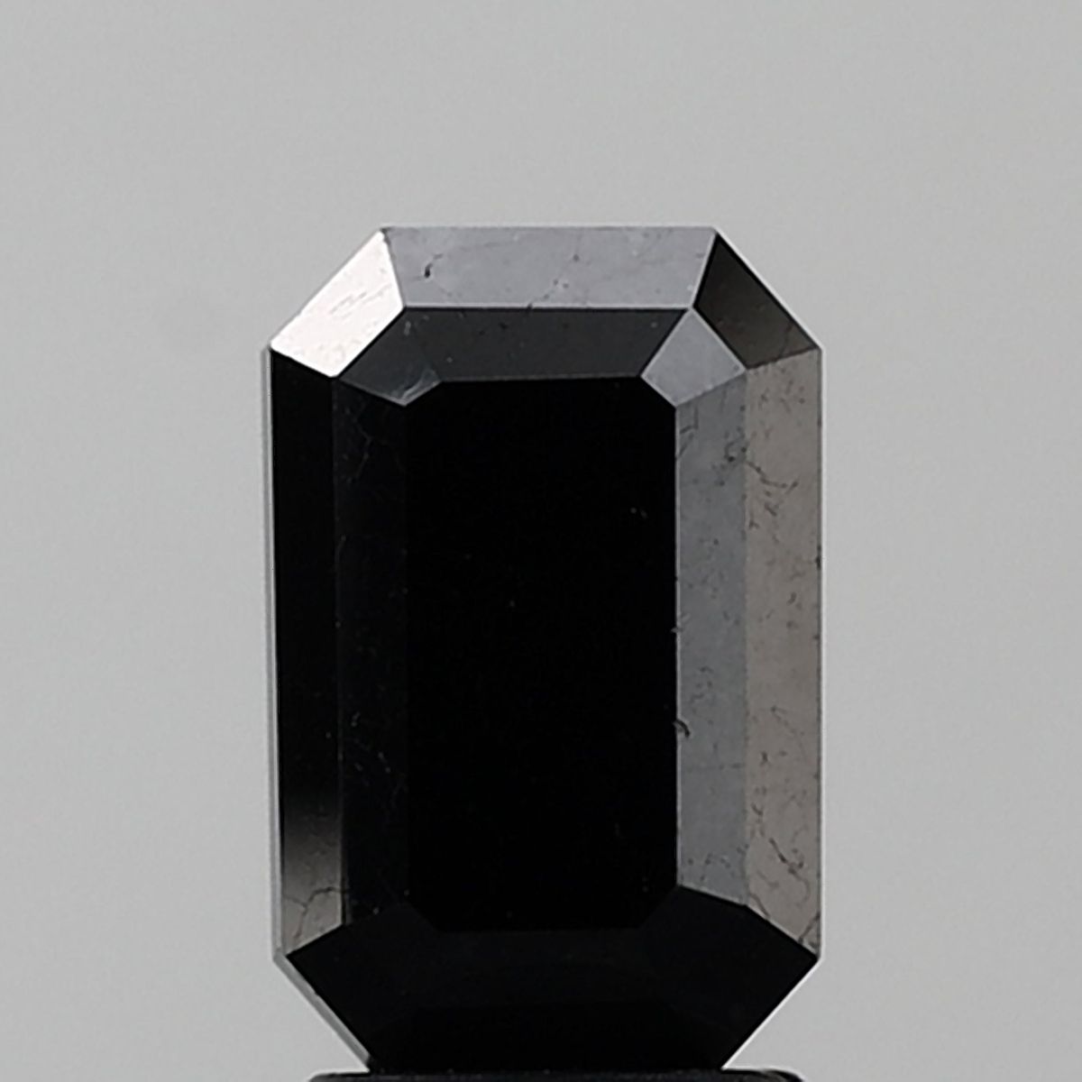Diament 3.72 ct Fancy Black/VS2