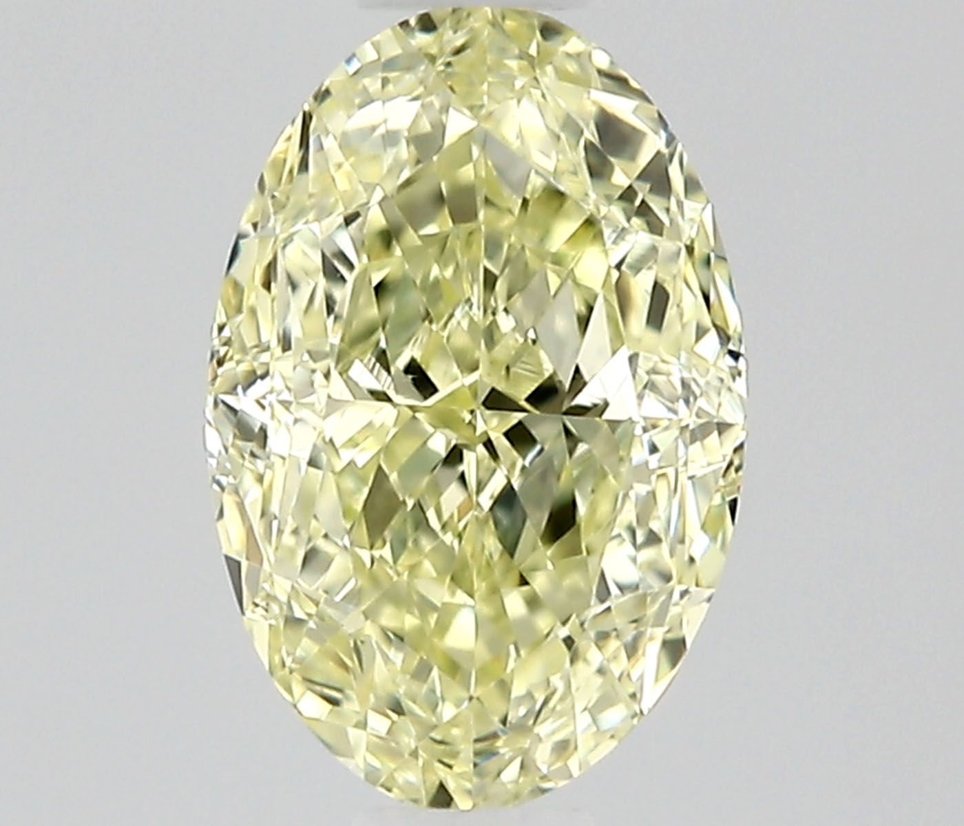 Diament 0.7 ct Fancy Light Yellow/VVS2