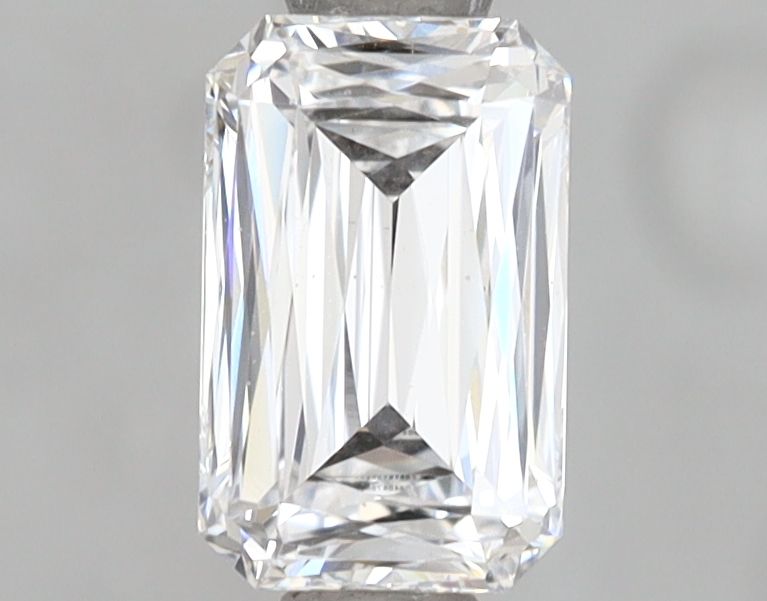 1.14 ct lab-grown Radiant Diamond
