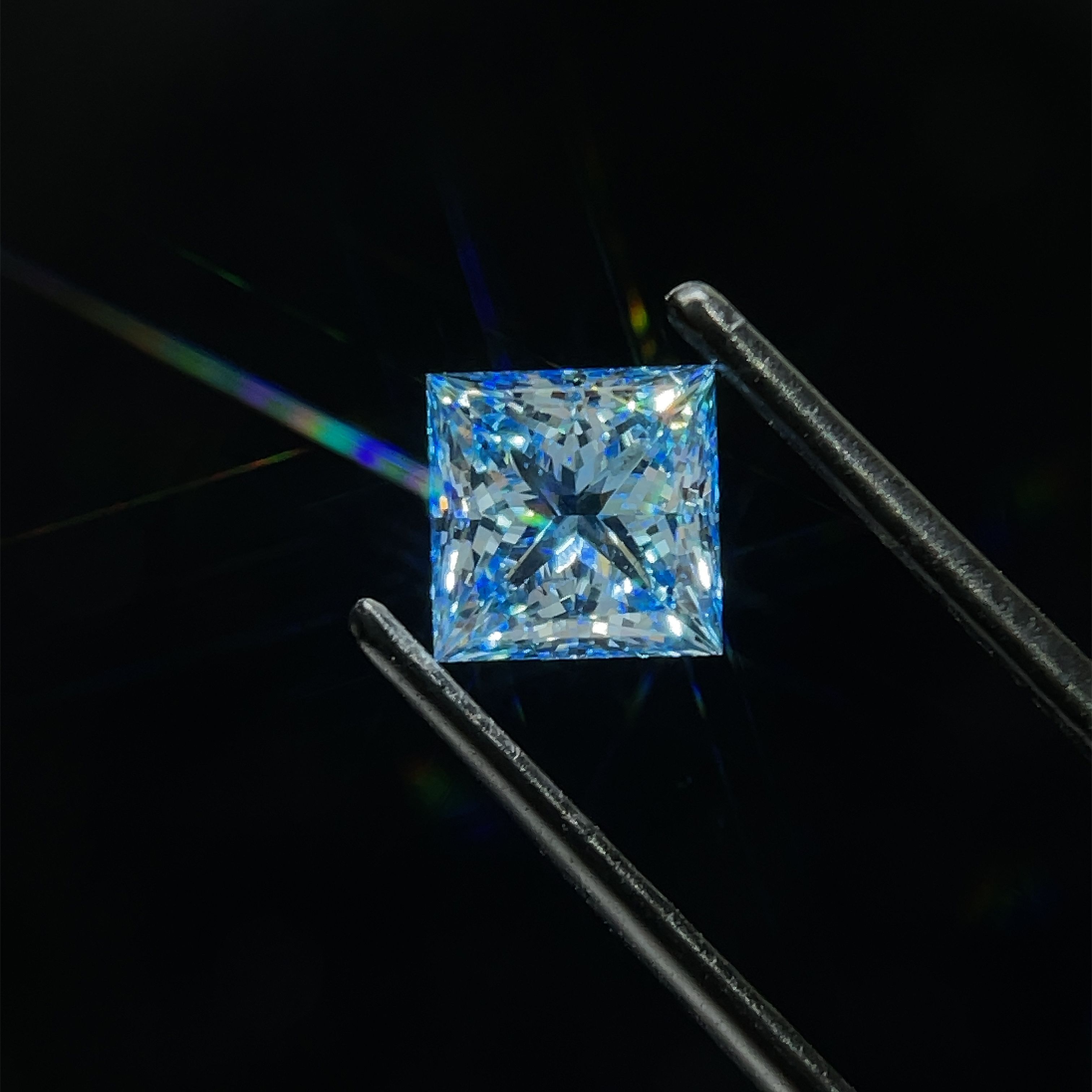 1.57 ct. princess Lab Grown Diamond front image