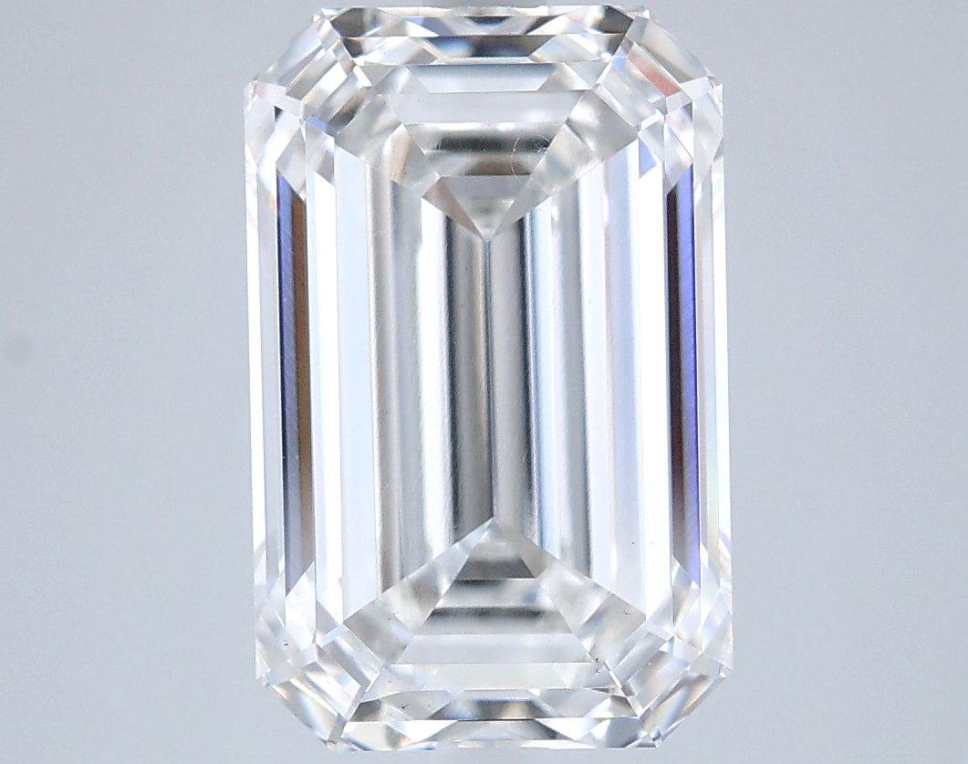 5.14 ct. emerald Lab Grown Diamond front image