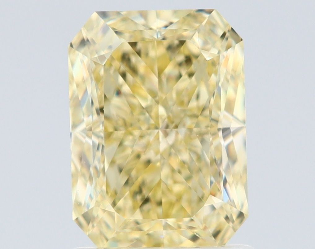 1.55 ct Radiant diamond