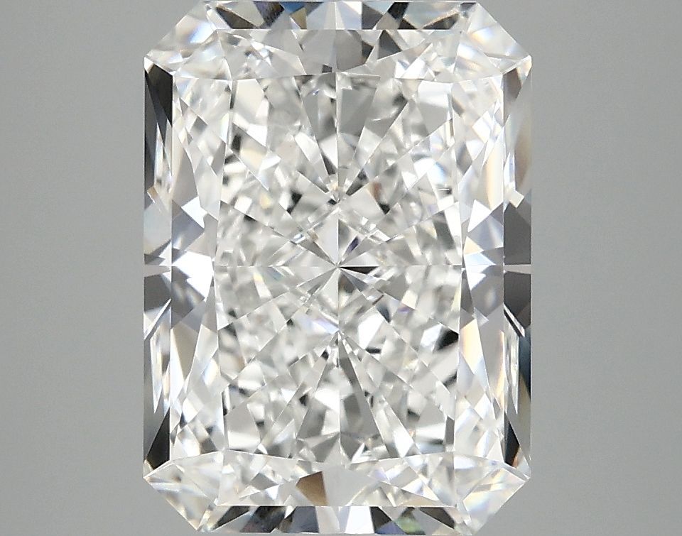 4.16 ct. radiant Lab Grown Diamond front image