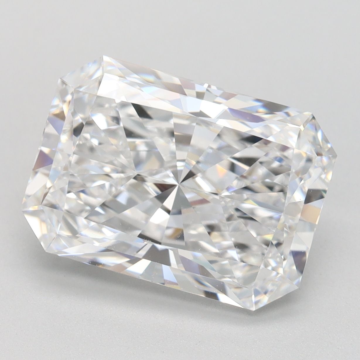 4.40 ct. radiant Lab Grown Diamond front image