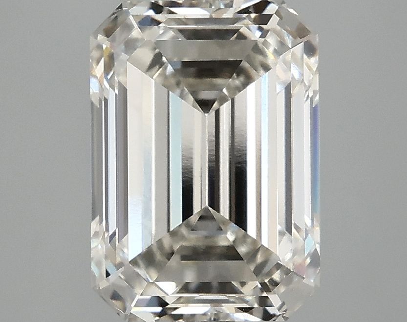 3.10 ct Emerald diamond