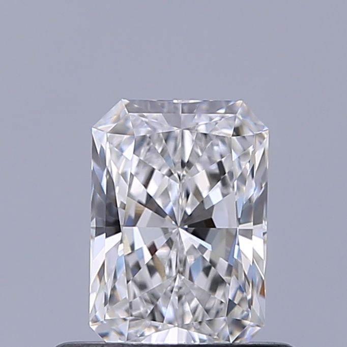 0.53 ct lab-grown Radiant Diamond
