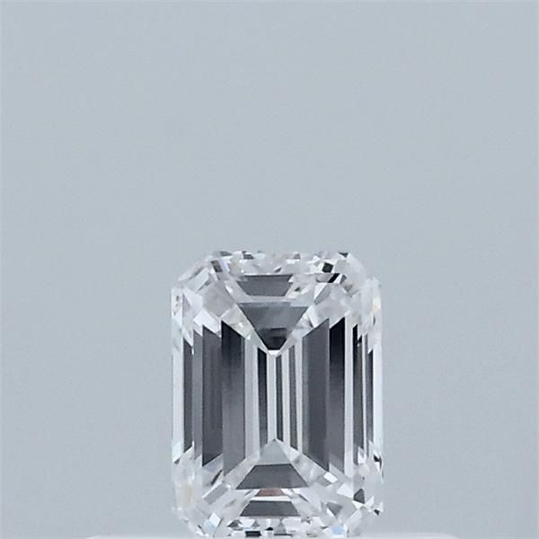 0.34 ct lab-grown Emerald Diamond