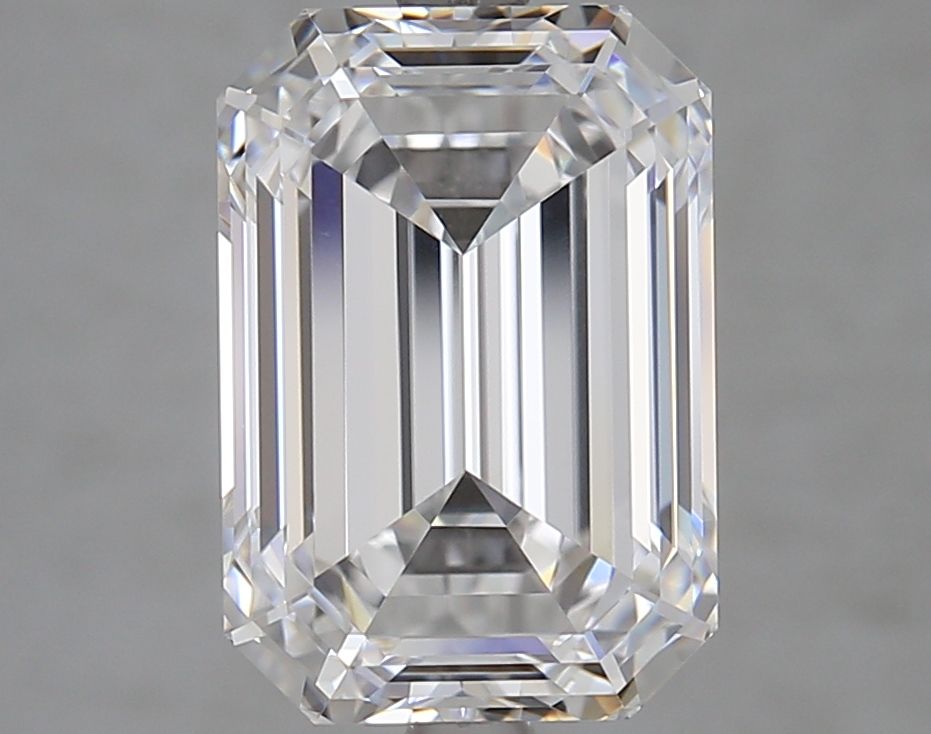 1.58 ct Emerald diamond