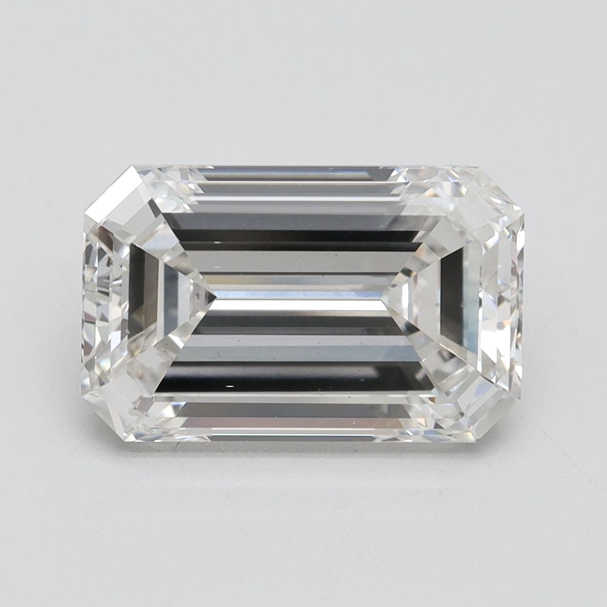 4.01 ct. emerald Lab Grown Diamond front image