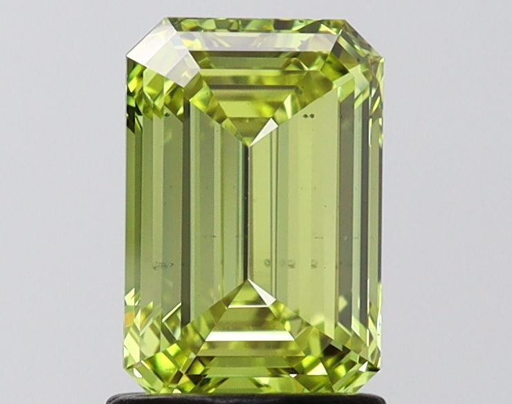 1.55 ct. emerald Lab Grown Diamond front image