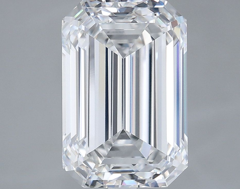 4.03 ct. emerald Lab Grown Diamond front image