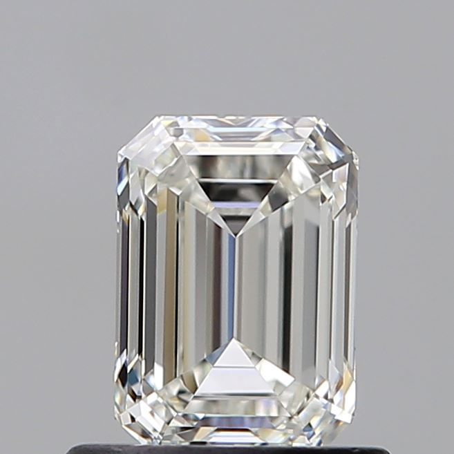 0.72 ct Emerald diamond