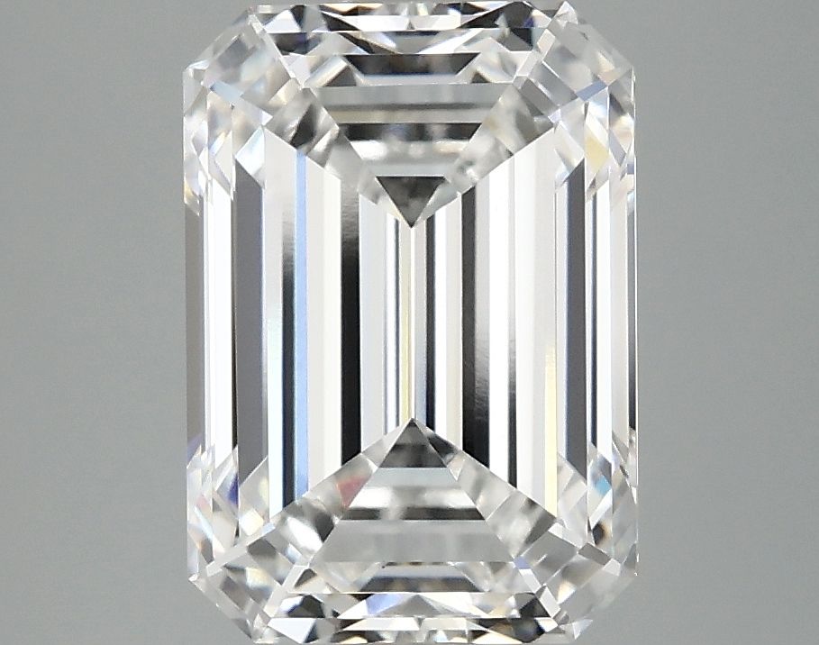 4.07 ct. emerald Lab Grown Diamond front image