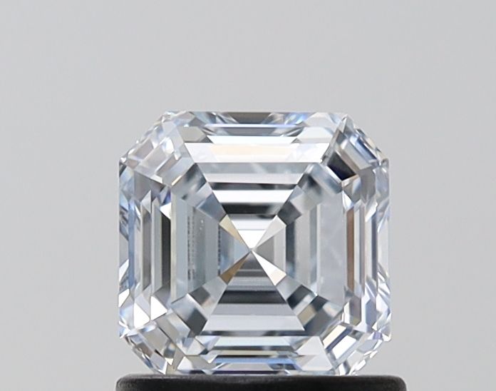 1.03 ct Square Emerald diamond