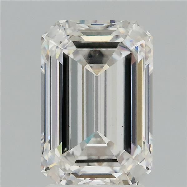 3.08 ct Emerald diamond