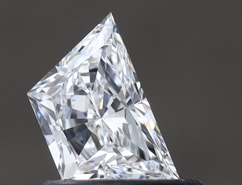 0.54 ct Trapezoid Diamond
