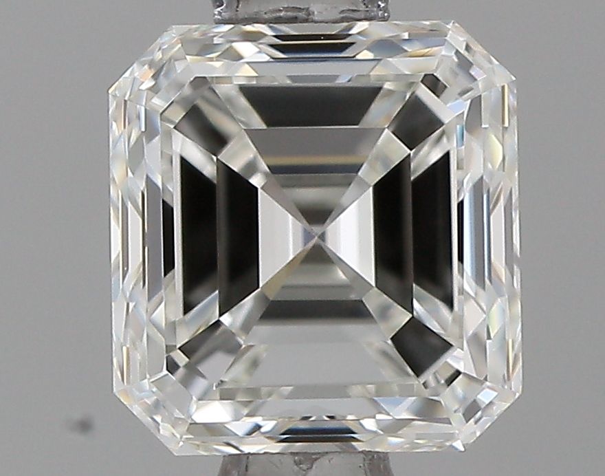 0.90 ct Square Emerald diamond