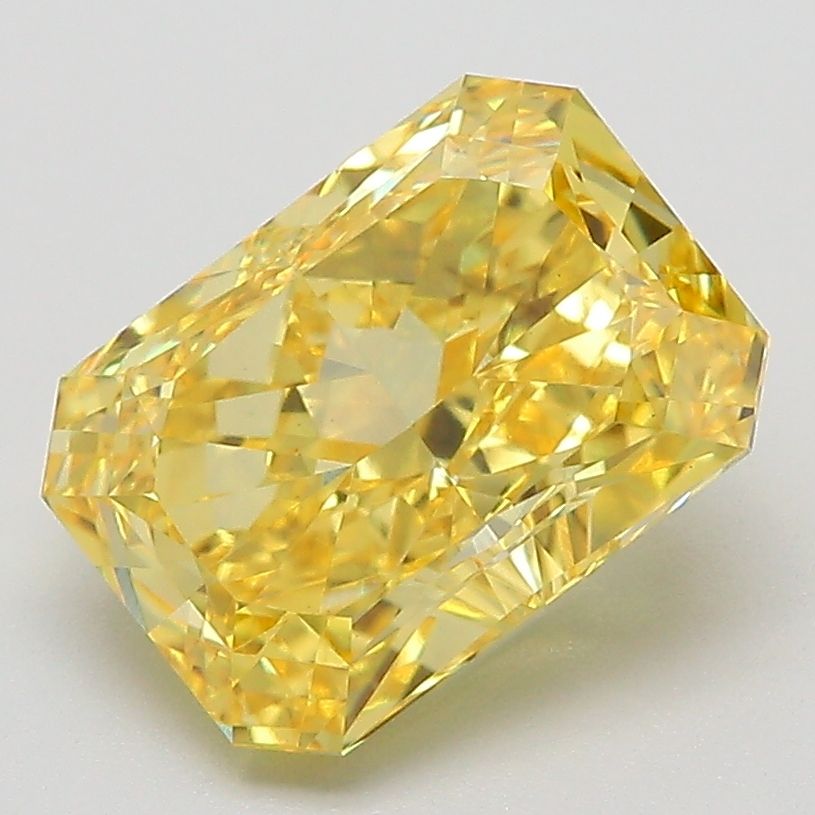 3.03 ct Radiant diamond