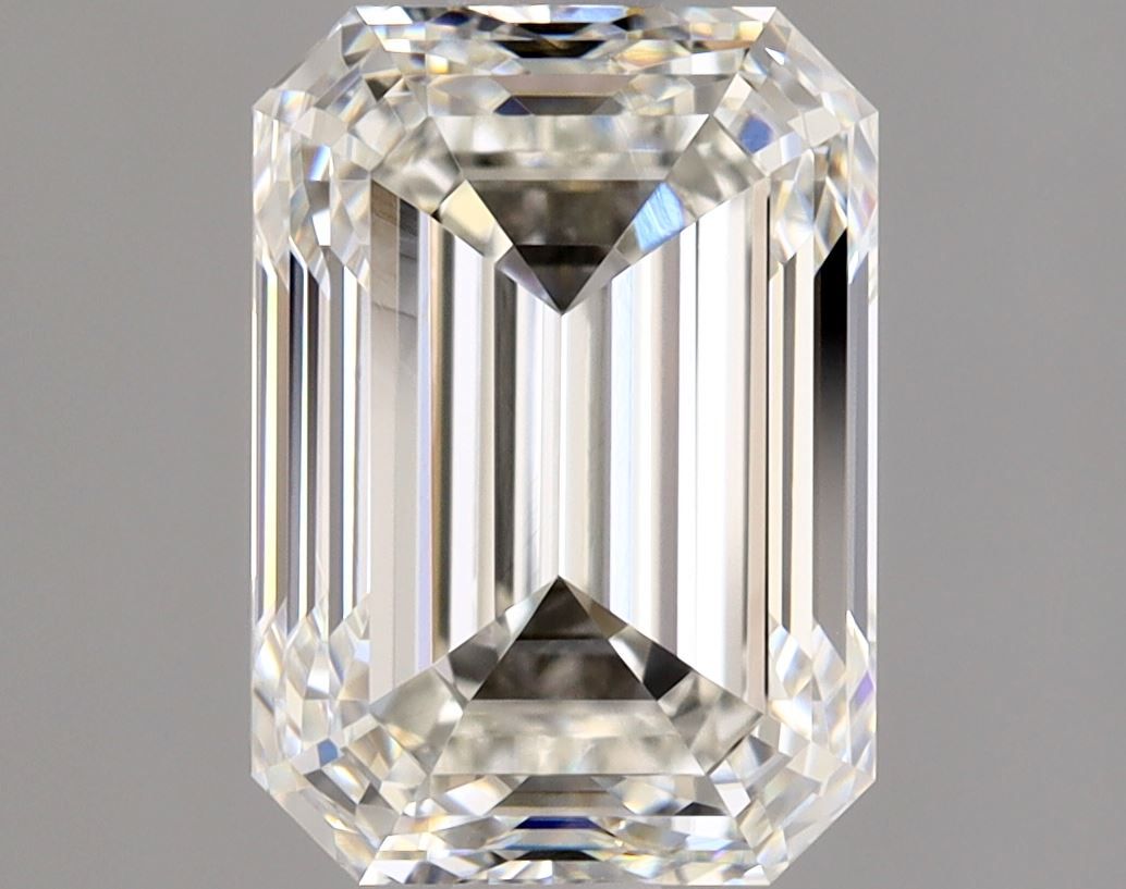 2.01 ct Emerald diamond