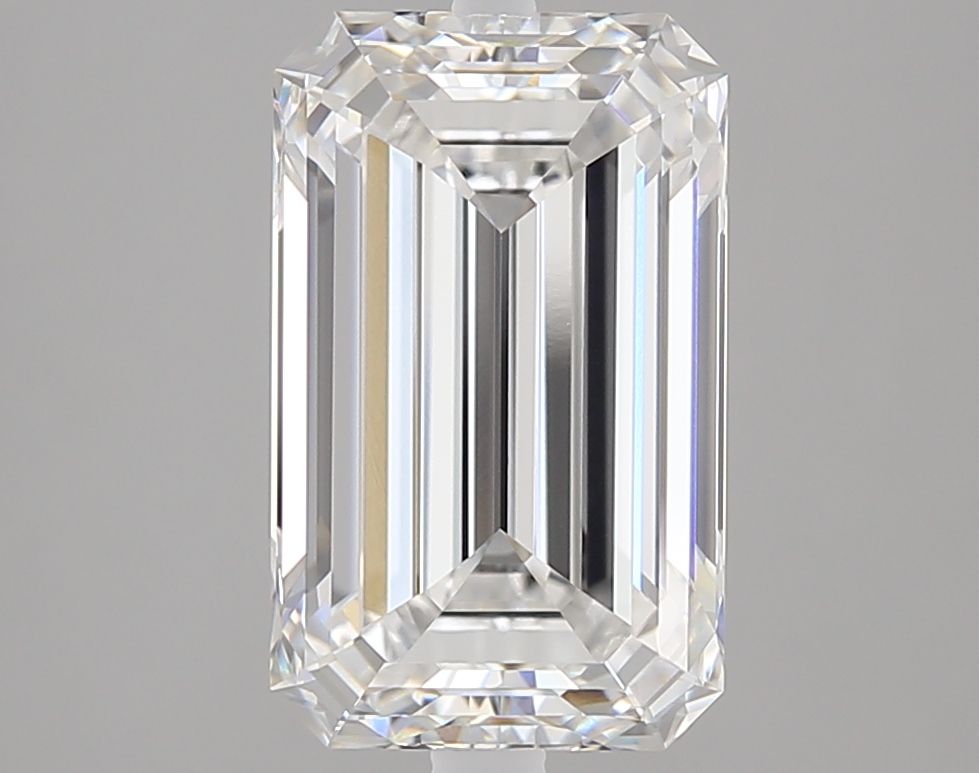 4.06 ct. emerald Lab Grown Diamond front image