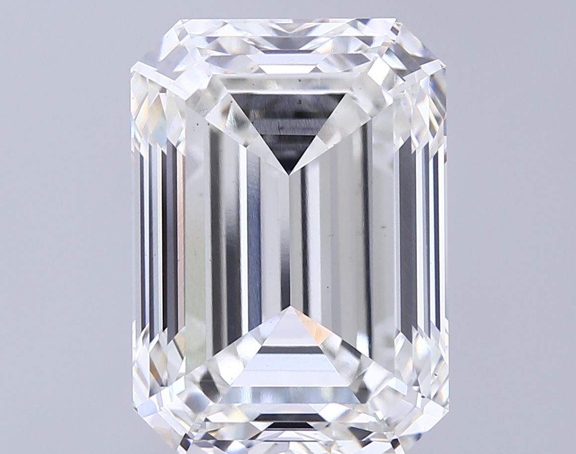 15.00 ct. emerald Lab Grown Diamond front image