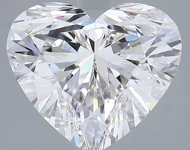 3.29 carat e VVS2 EX Cut IGI heart diamond