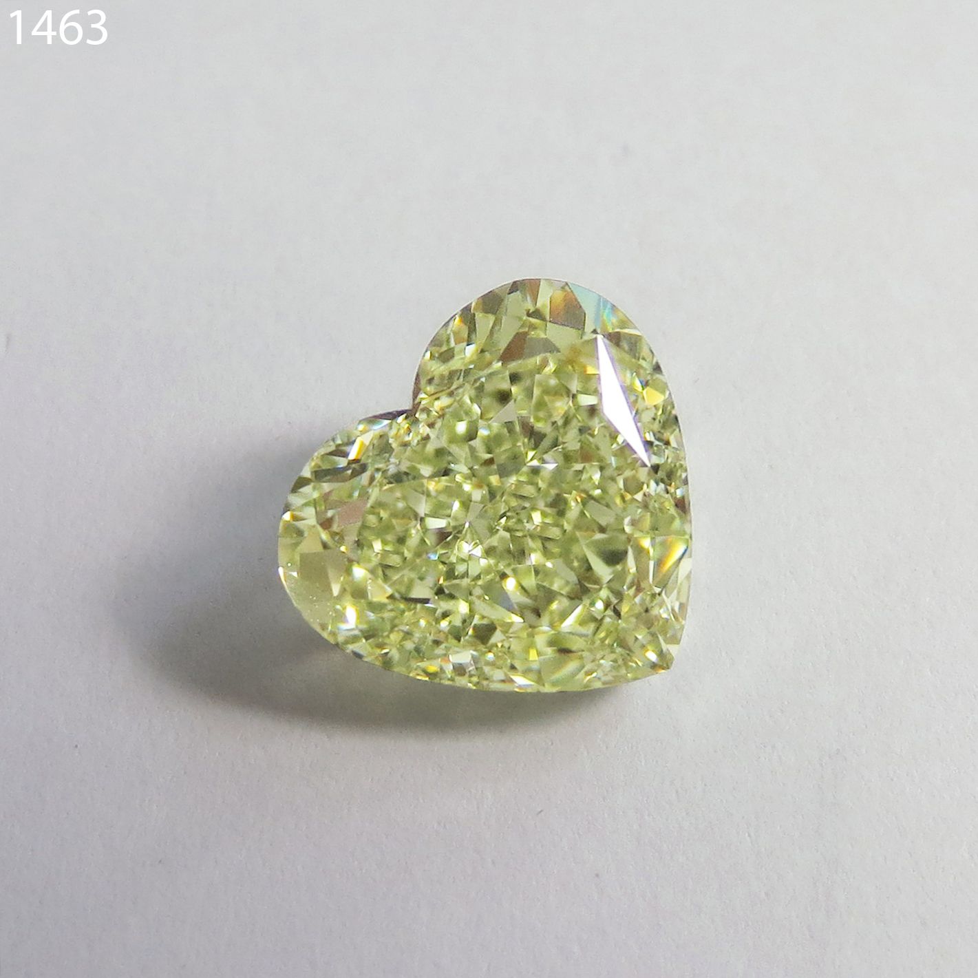 Diament 4.01 ct Fancy Green Yellow/VS2