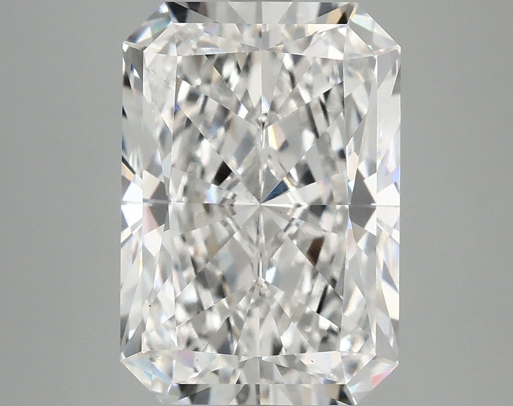 5.07 ct. radiant Lab Grown Diamond front image
