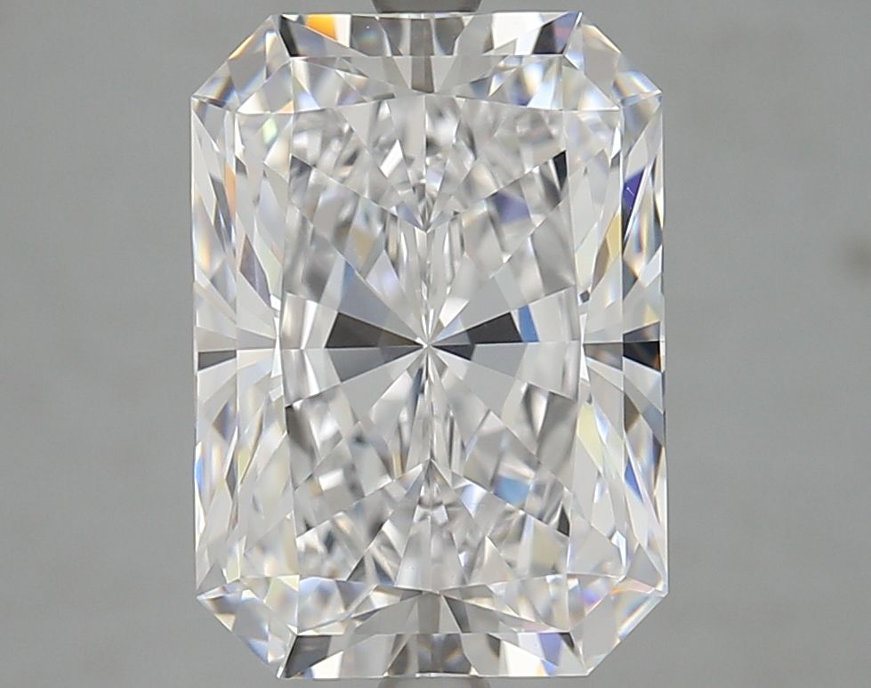 5.27 ct. radiant Lab Grown Diamond front image