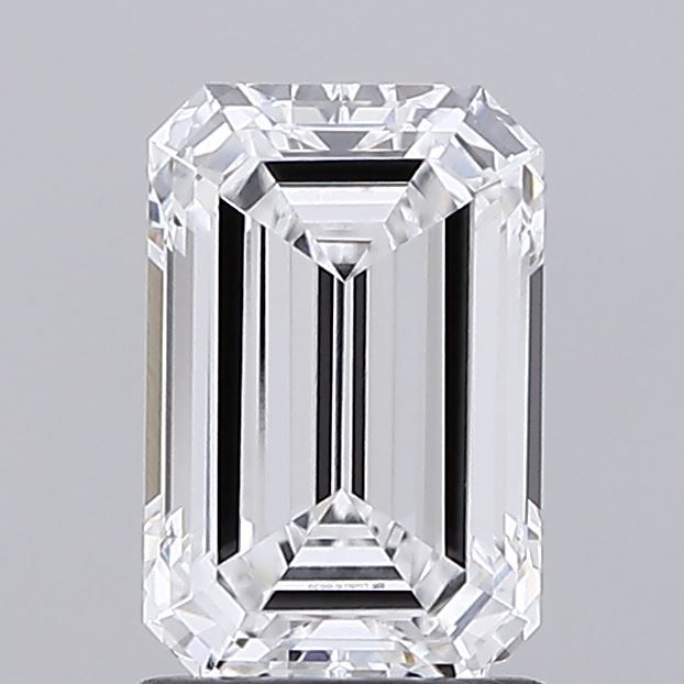 1.51 ct. emerald Lab Grown Diamond front image