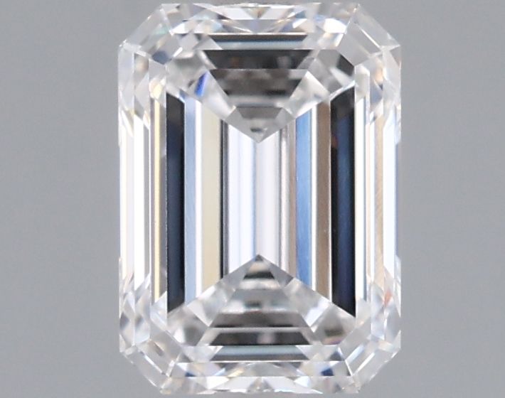 1.33 ct. emerald Lab Grown Diamond front image