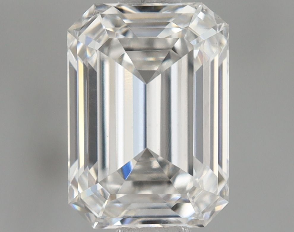 0.96 ct. emerald Lab Grown Diamond front image