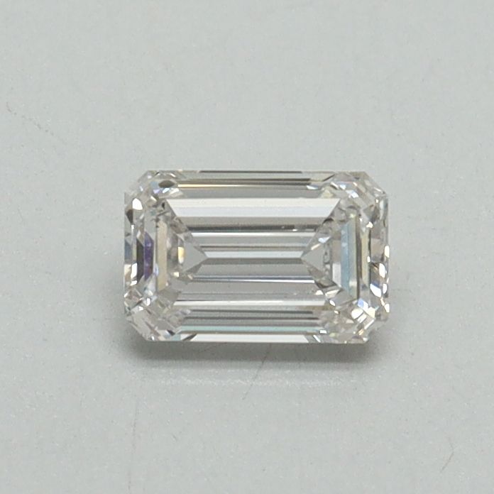 0.34 ct Emerald diamond