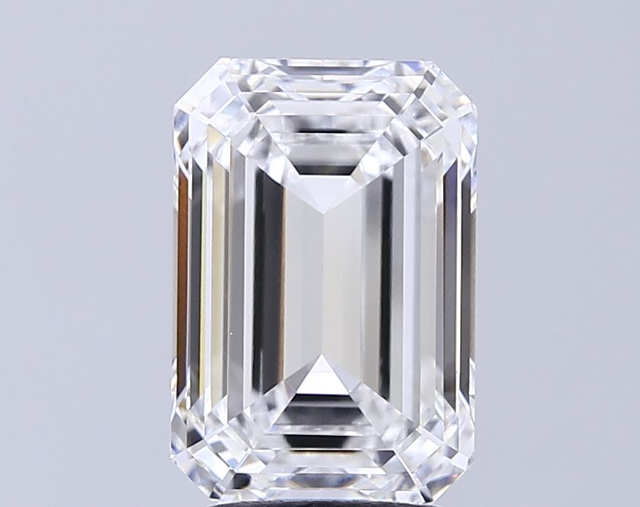 4.54 ct. emerald Lab Grown Diamond front image
