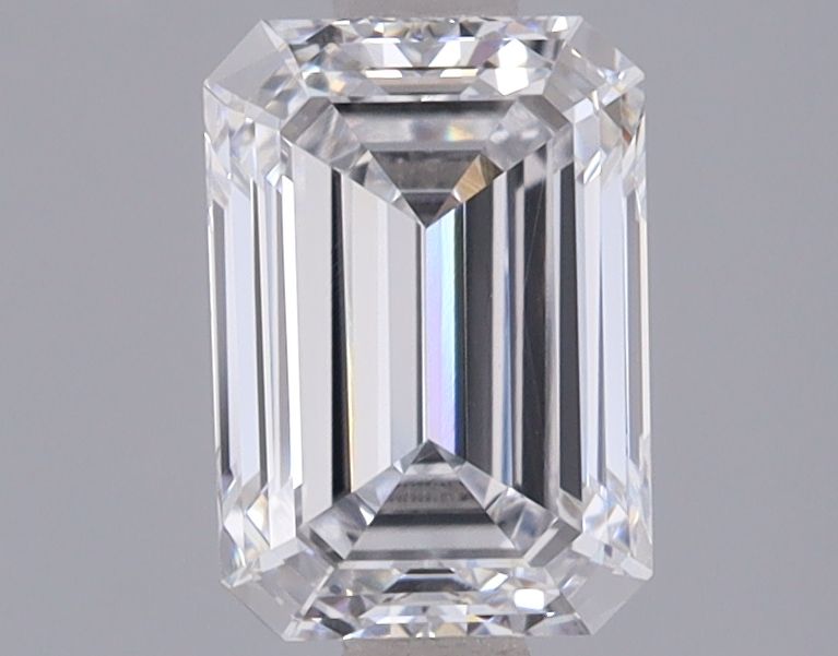1.53 ct. emerald Lab Grown Diamond front image