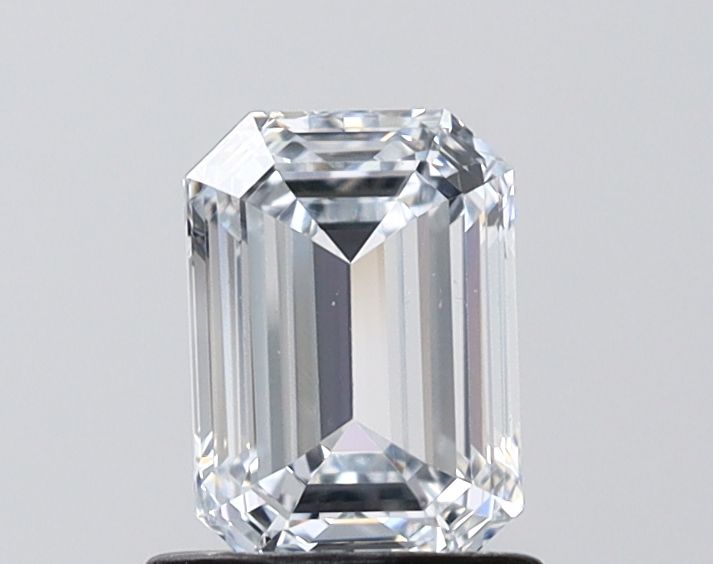 1.03 ct Emerald diamond