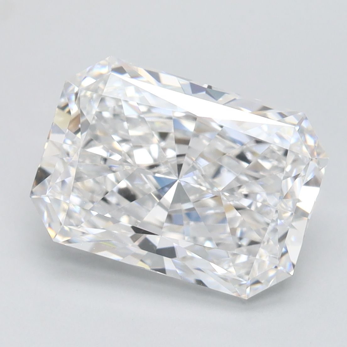 3.04 ct. radiant Lab Grown Diamond front image