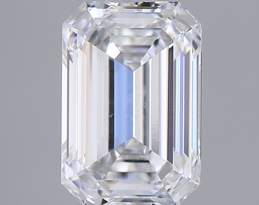 1.53 ct. emerald Lab Grown Diamond front image