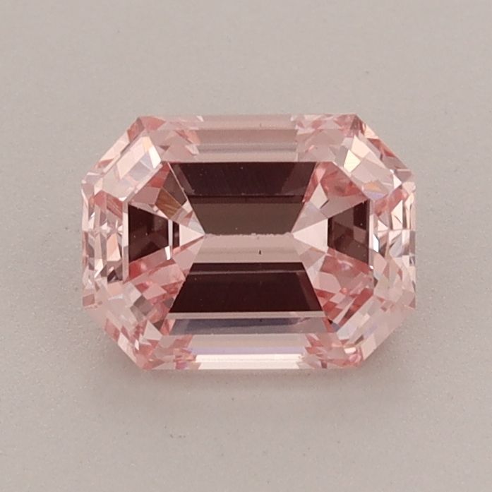0.98 ct Emerald diamond