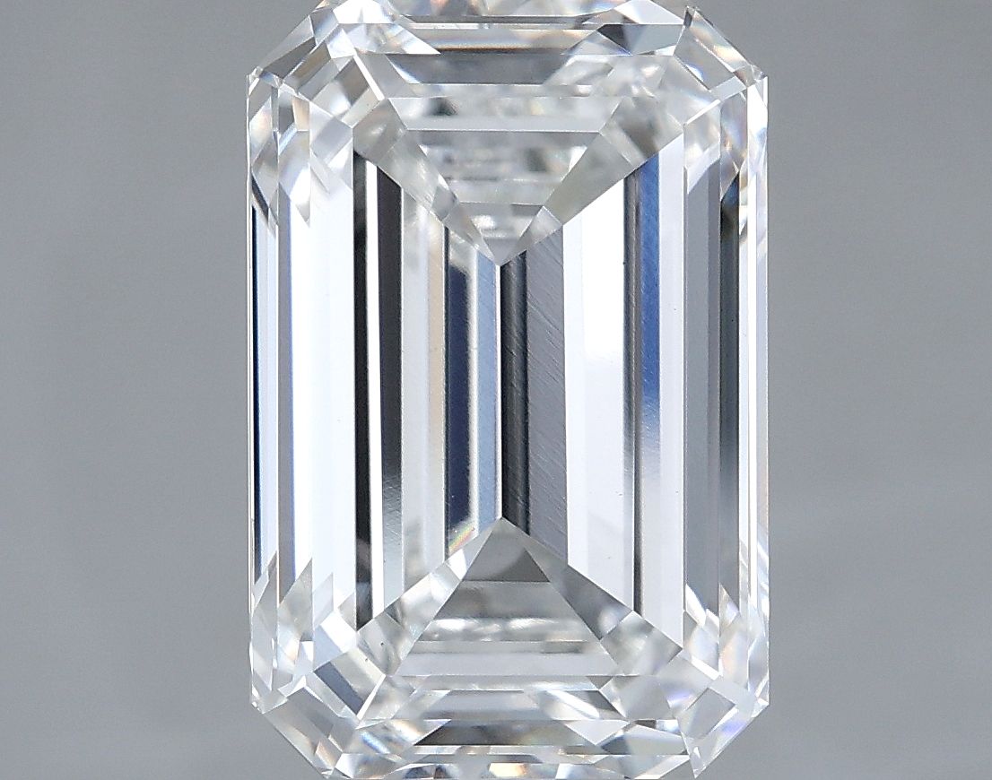 6.72 ct. emerald Lab Grown Diamond front image