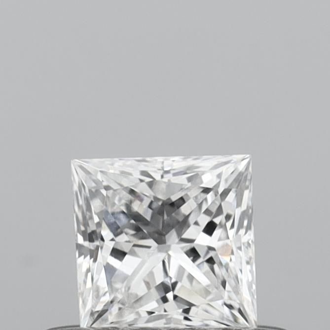 0.34 ct lab-grown Princess Diamond