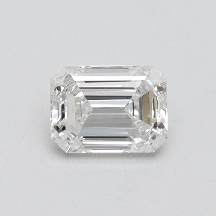0.46 ct lab-grown Emerald Diamond