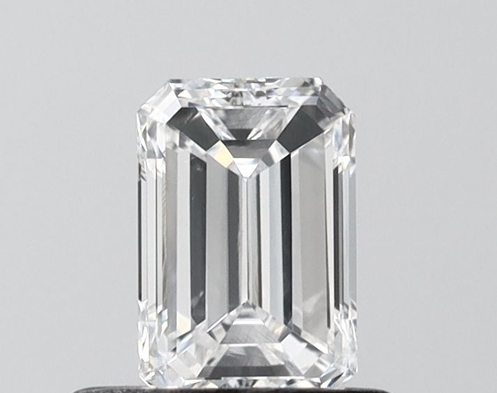 0.60 ct. emerald Lab Grown Diamond front image